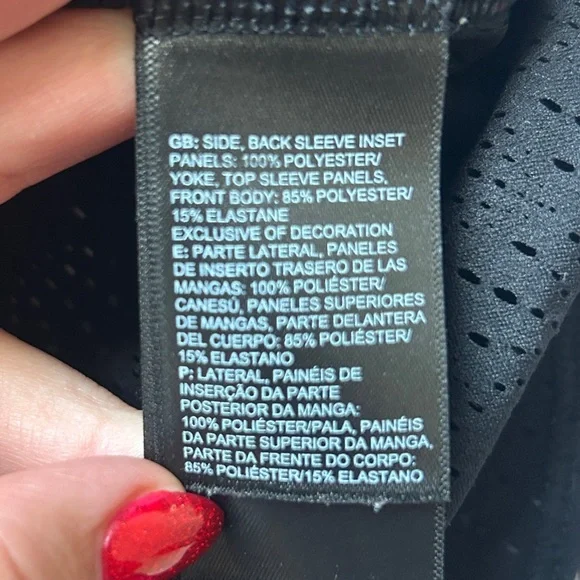 The North Face Laser Cut Tee - Picture 6 of 7